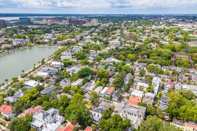 8 Trumbo Street, Charleston, SC 29401