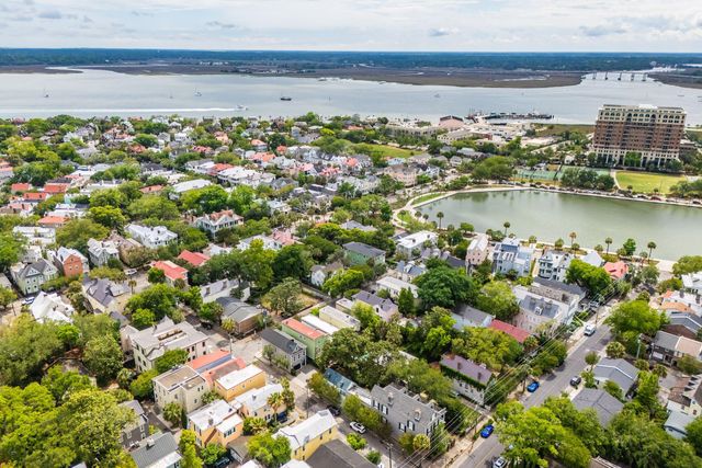 8 Trumbo Street, Charleston, SC 29401