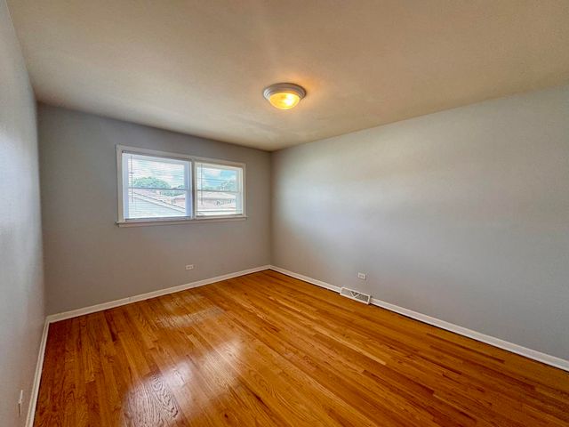 519 Paxton Avenue, Calumet City, IL 60409