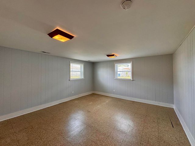 519 Paxton Avenue, Calumet City, IL 60409