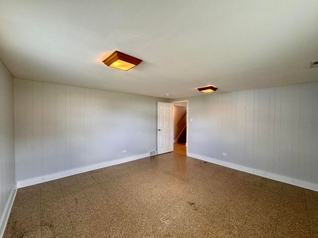 519 Paxton Avenue, Calumet City, IL 60409