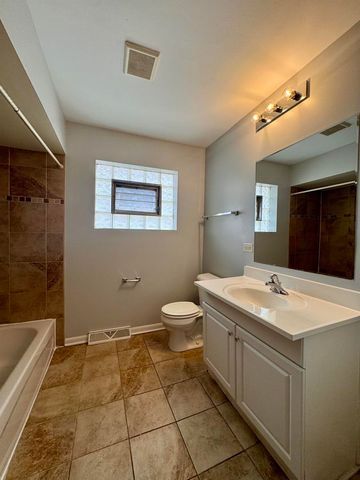 519 Paxton Avenue, Calumet City, IL 60409