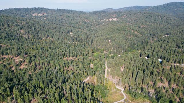 20104 E Mountain View Rd, Newman Lake, WA 99025