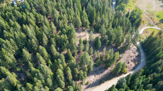 20104 E Mountain View Rd, Newman Lake, WA 99025