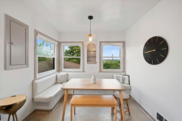 1901 Chestnut Street, Redding, CA 96001