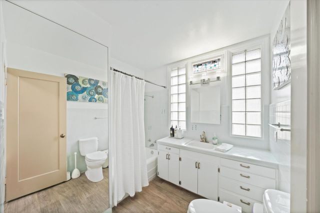 1901 Chestnut Street, Redding, CA 96001