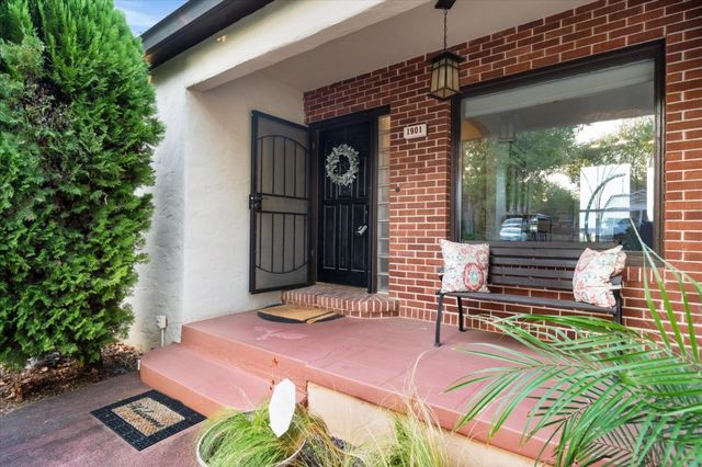 1901 Chestnut Street, Redding, CA 96001