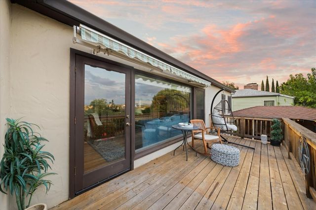 1901 Chestnut Street, Redding, CA 96001