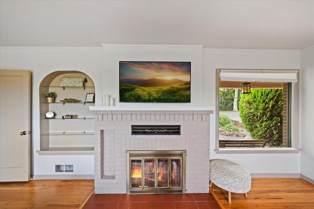 1901 Chestnut Street, Redding, CA 96001