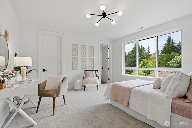 10411 NE 17th Street, Bellevue, WA 98004