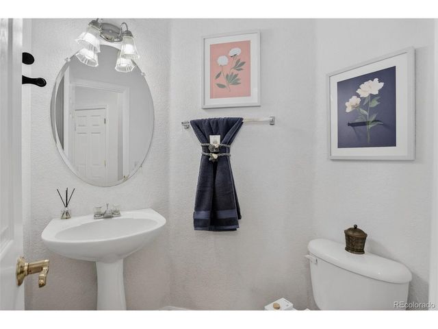 20426 E Orchard Pl, Centennial, CO 80016