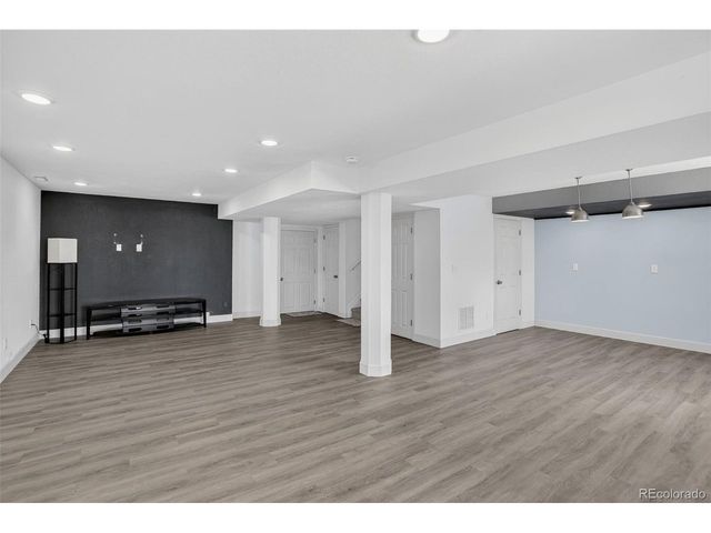 20426 E Orchard Pl, Centennial, CO 80016