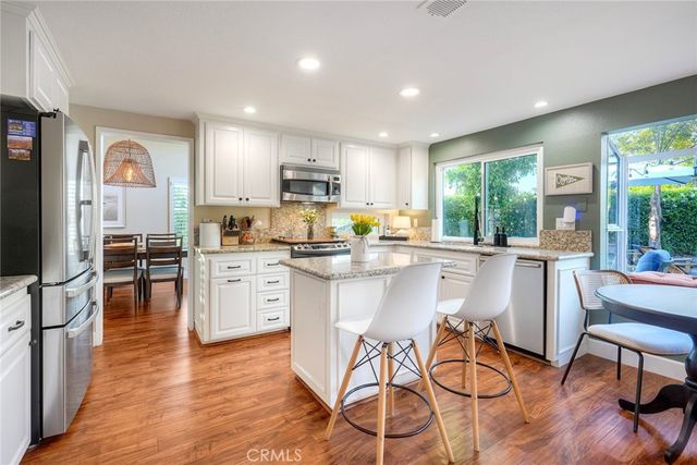 27275 COMBA, Mission Viejo, CA 92692