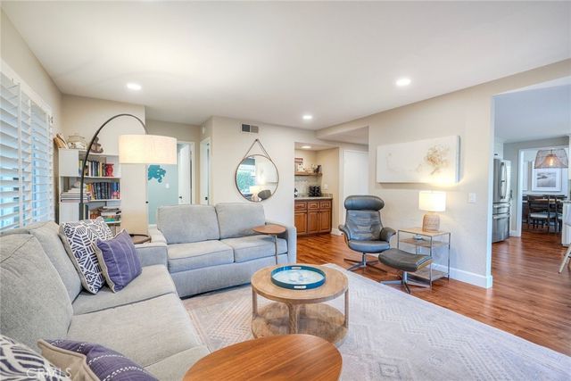 27275 COMBA, Mission Viejo, CA 92692