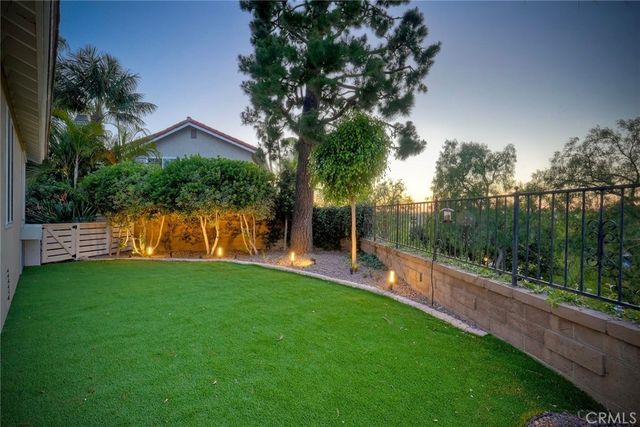 27275 COMBA, Mission Viejo, CA 92692