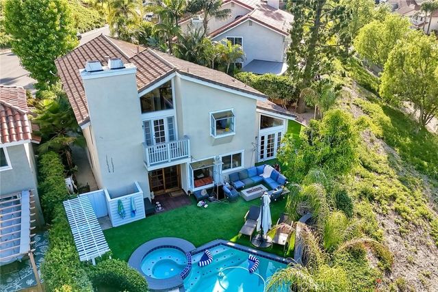 27275 COMBA, Mission Viejo, CA 92692