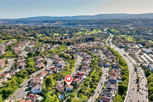 27275 COMBA, Mission Viejo, CA 92692