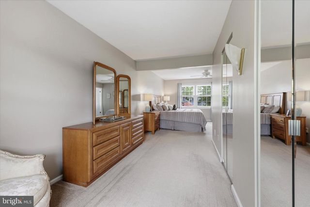 21 GLAMIS RD, Blackwood, NJ 08012