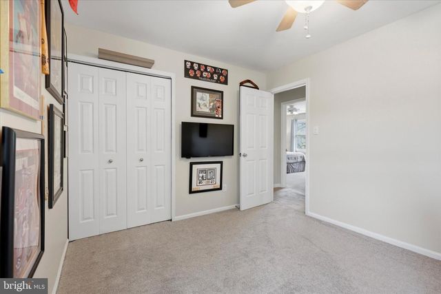 21 GLAMIS RD, Blackwood, NJ 08012