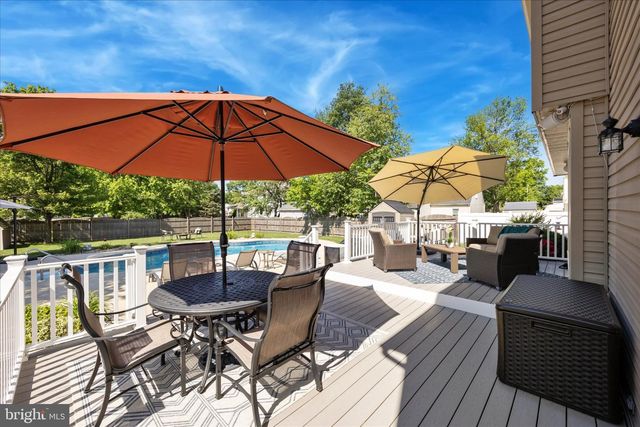 21 GLAMIS RD, Blackwood, NJ 08012