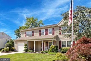21 GLAMIS RD, Blackwood, NJ 08012