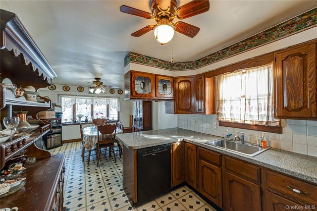 1440 Lombardy Boulevard, Bay Shore, NY 11706