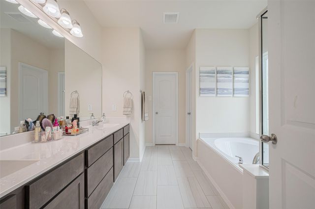 5218 Windy Plantation Drive, Fulshear, TX 77423