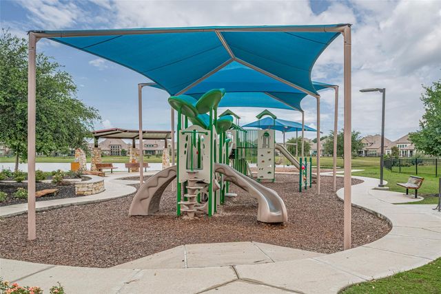 5218 Windy Plantation Drive, Fulshear, TX 77423