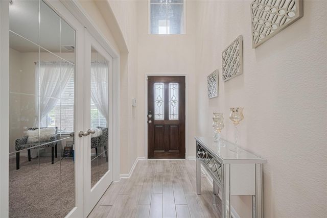 5218 Windy Plantation Drive, Fulshear, TX 77423