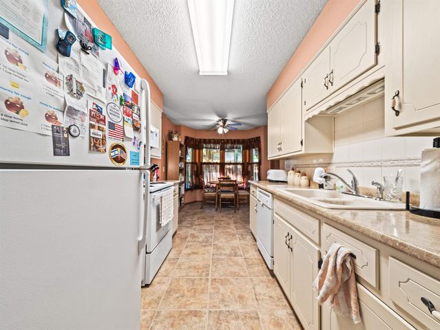 20 Malaga Way, Hot Springs Village, AR 71909
