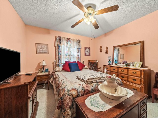 20 Malaga Way, Hot Springs Village, AR 71909