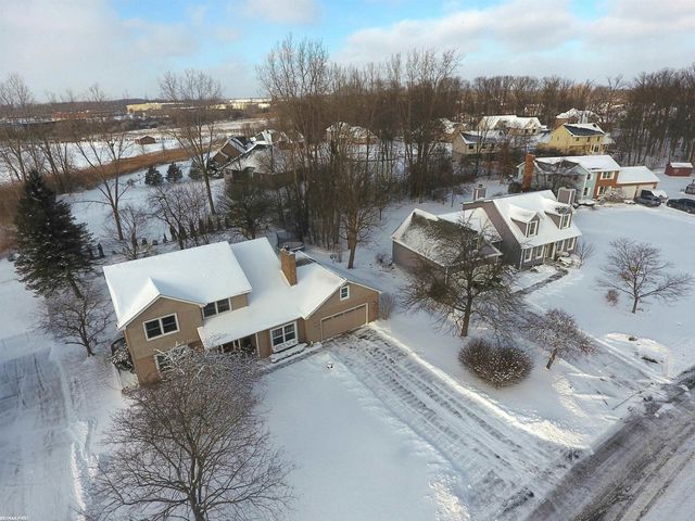 740 Highland Drive, Saint Clair, MI 48079