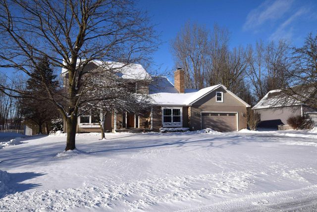 740 Highland Drive, Saint Clair, MI 48079