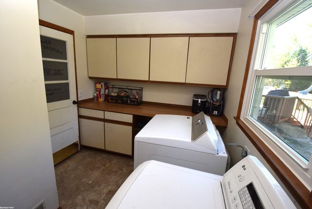 740 Highland Drive, Saint Clair, MI 48079