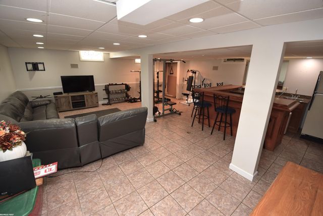 740 Highland Drive, Saint Clair, MI 48079