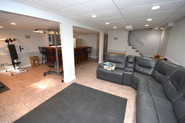 740 Highland Drive, Saint Clair, MI 48079