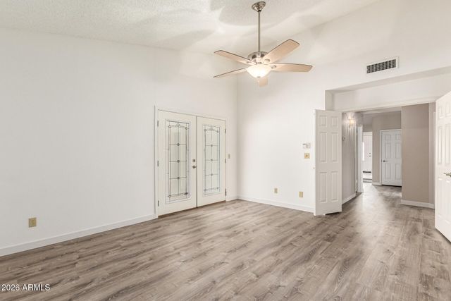 2722 E LAWNDALE Street, Mesa, AZ 85213