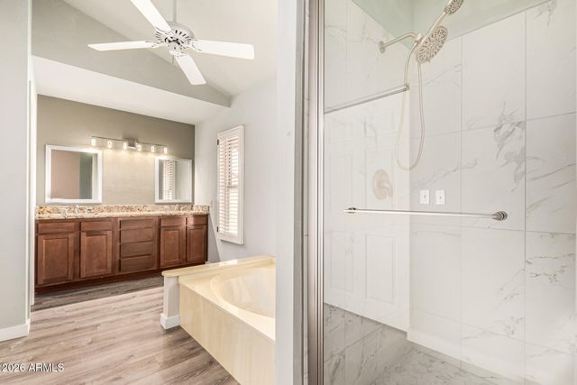 2722 E LAWNDALE Street, Mesa, AZ 85213