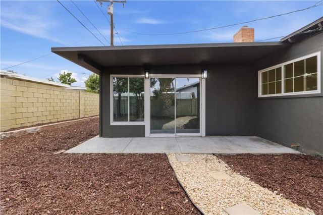 1261 E Balsam, Anaheim, CA 92805