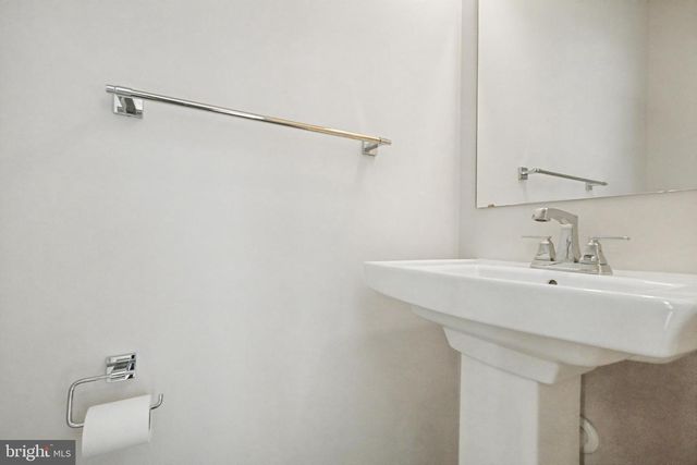 1101 RAMPART DR, Fredericksburg, VA 22401