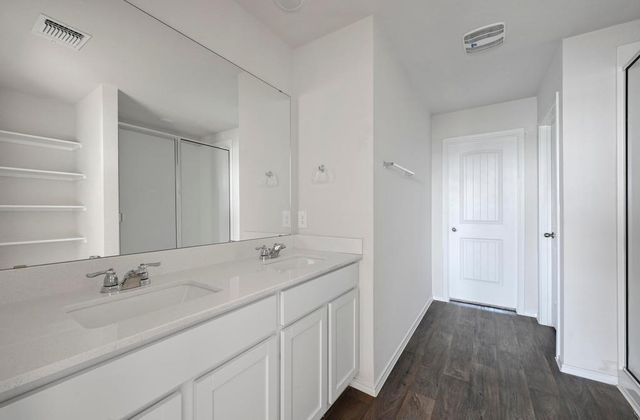 229 Frogmore LOOP, Kyle, TX 78640