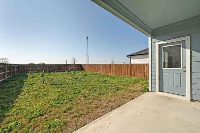 229 Frogmore LOOP, Kyle, TX 78640