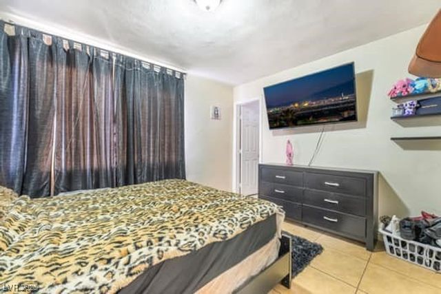 1502 Rexford Place, Las Vegas, NV 89104