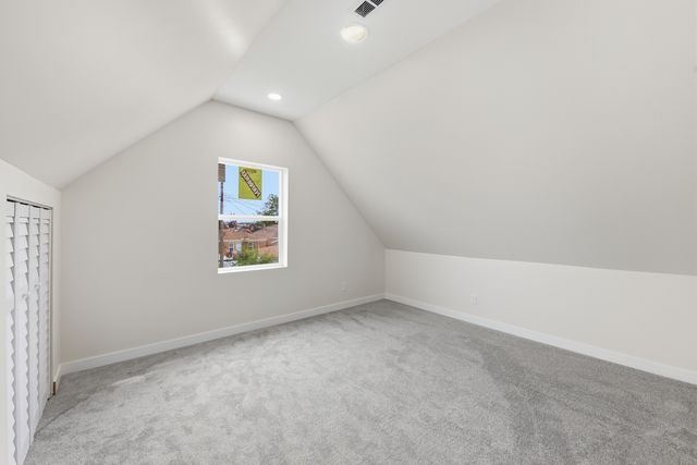 3531 W 73rd Place, Chicago, IL 60629