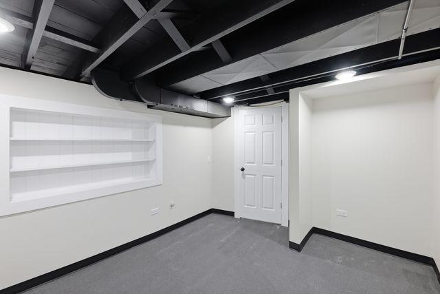 3531 W 73rd Place, Chicago, IL 60629