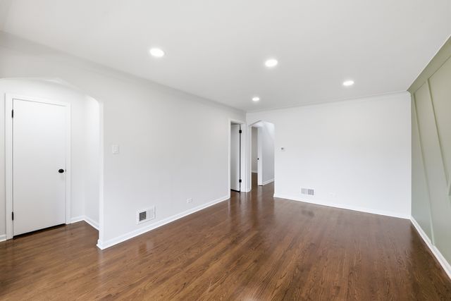 3531 W 73rd Place, Chicago, IL 60629