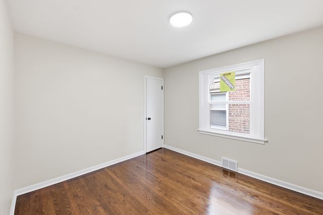 3531 W 73rd Place, Chicago, IL 60629