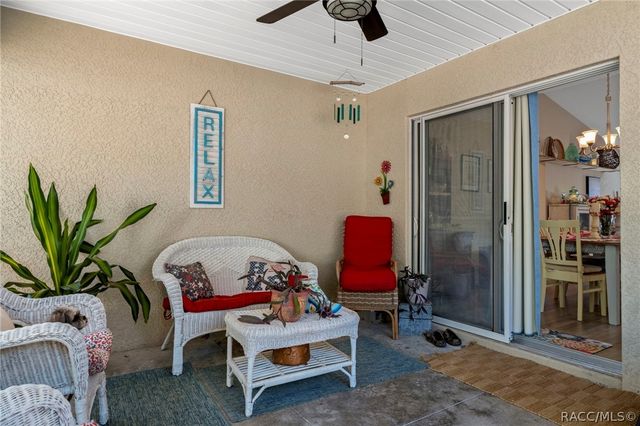 9973 N Chelic Drive, Citrus Springs, FL 34434