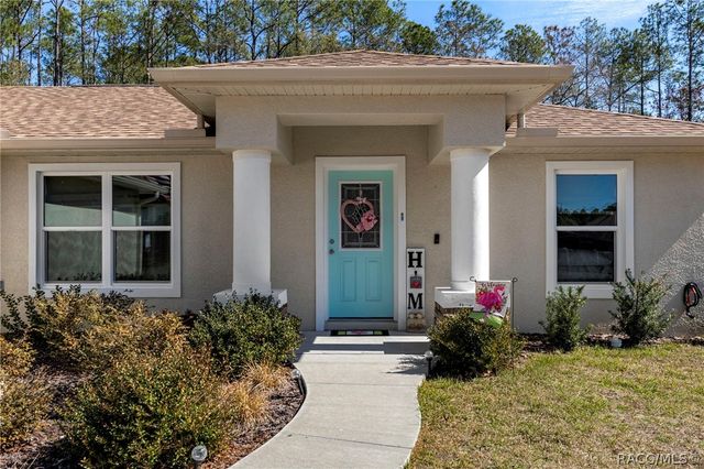 9973 N Chelic Drive, Citrus Springs, FL 34434