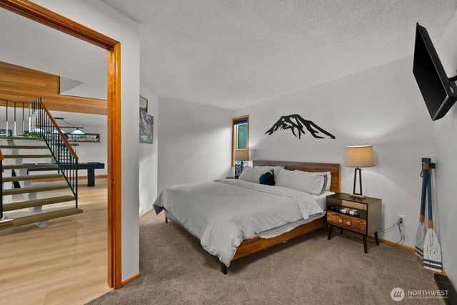 1024 Mountain View Boulevard S, Spanaway, WA 98387